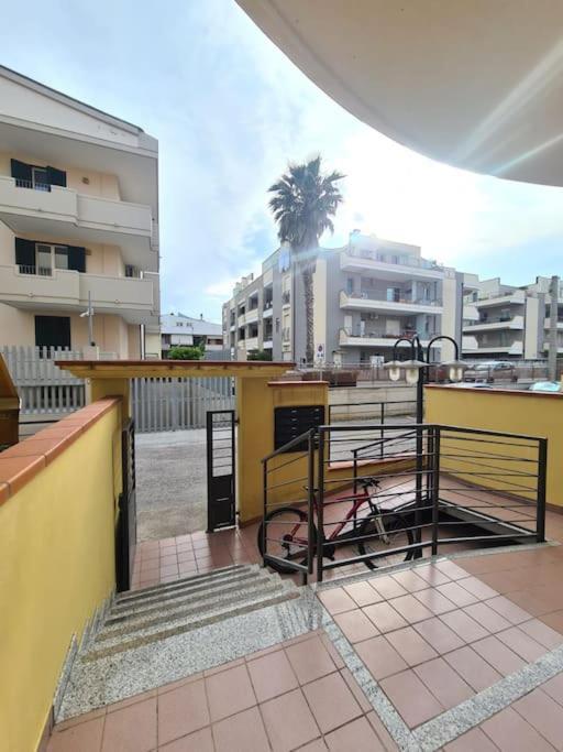 Lovely Flat With See View Roseto Degli Abruzzi Exterior foto